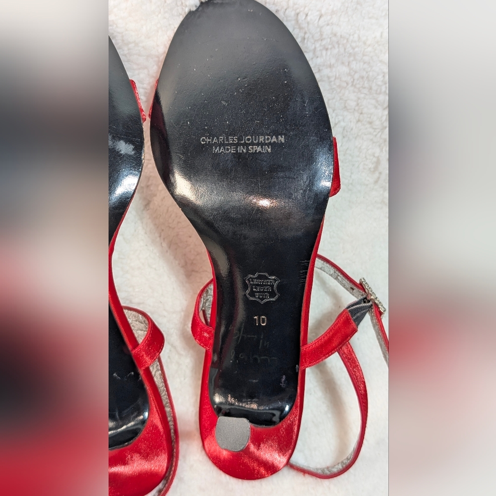 Charles Jourdan Paris Scarlet Red Satin Heels Rhinestone Square Buckle Womens 10 - Picture 9 of 12